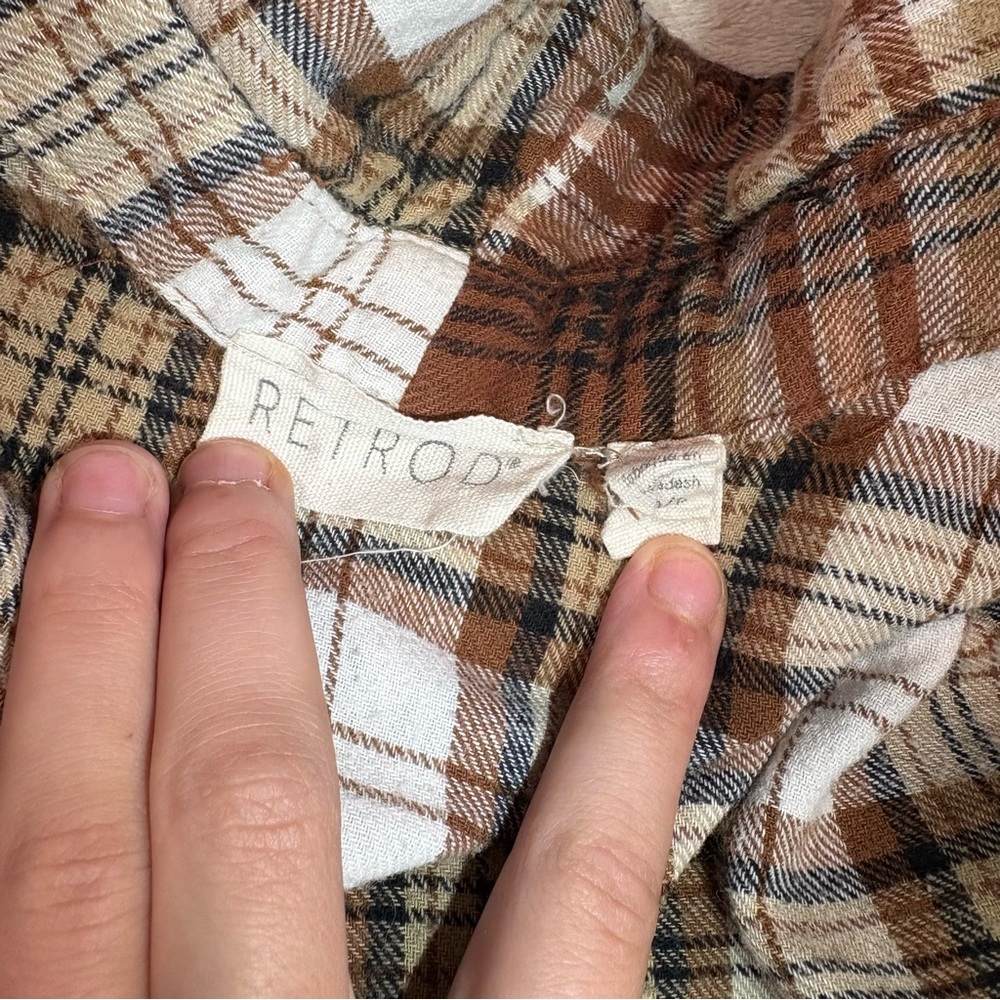 Retrod two toned button down - Picture 5 of 5